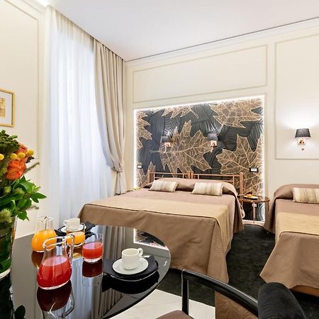 Cavour Suites Guest House ローマ エクステリア 写真