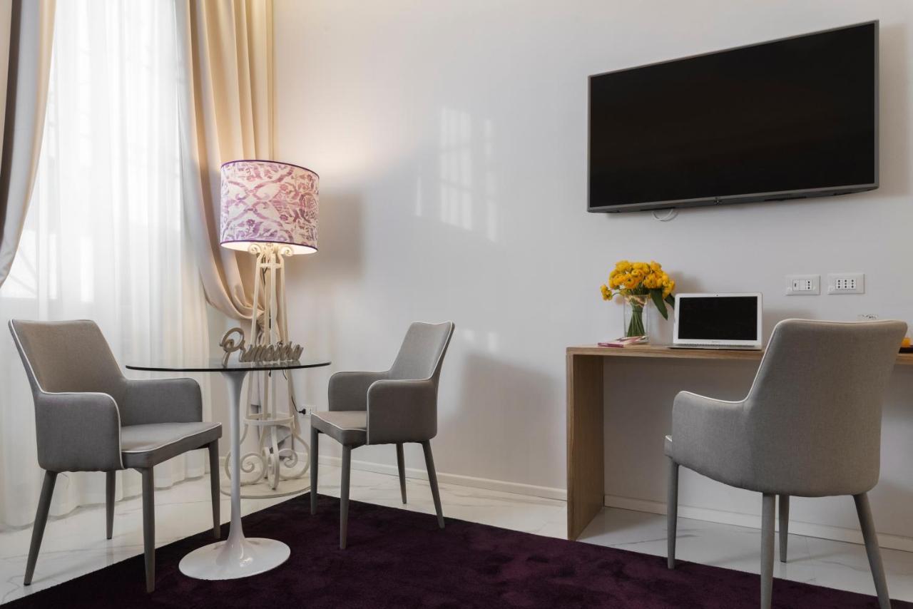 Cavour Suites Guest House ローマ エクステリア 写真